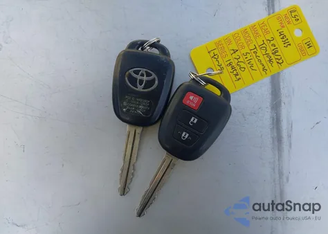 2018 Toyota Tacoma Sr5 V6 z USA, uszkodzony, nr VIN 3TMAZ5CN7JM062993